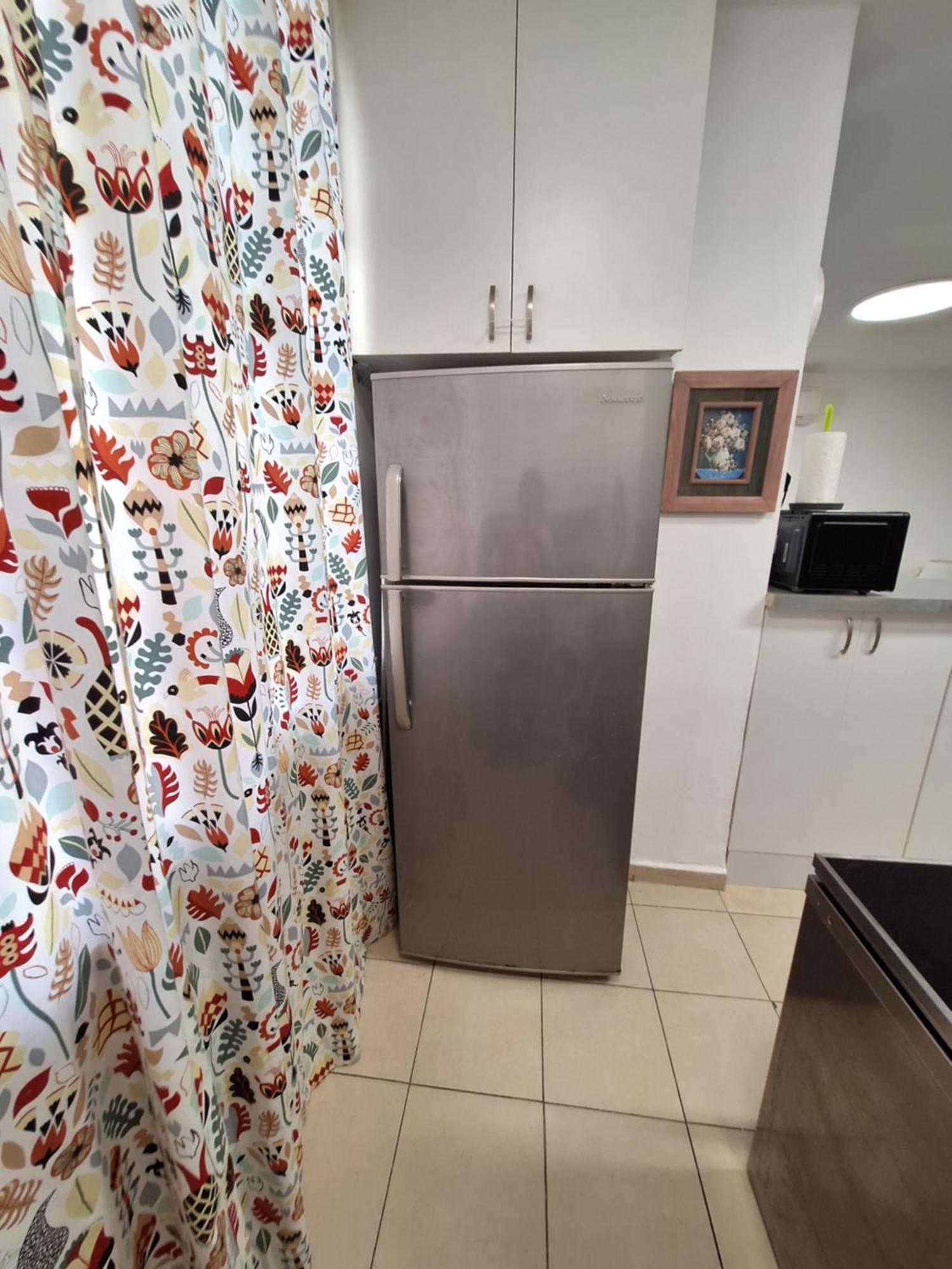 Amazing Apartment For 3 Guests Steps From The Beach Netanja Exterior foto
